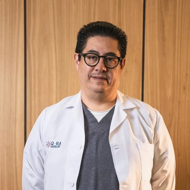 Dr. Alberto Cárdenas Ruales