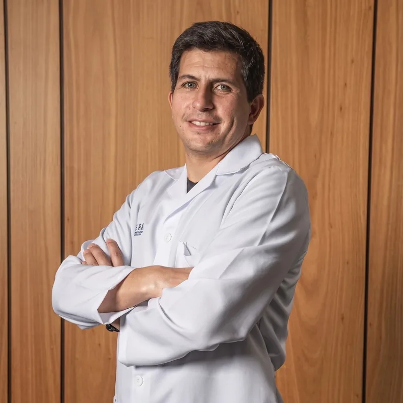 Dr. Andrés Felipe León Fierro