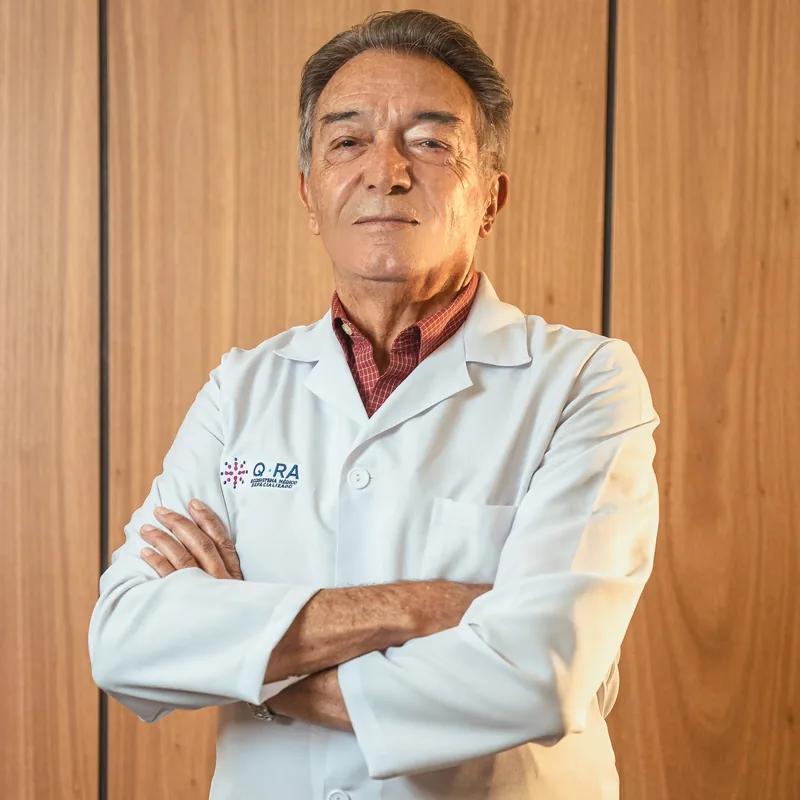 Dr. Enrique Noboa Izurieta