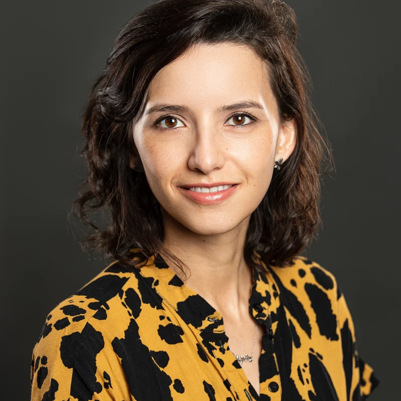 Dra. María Gracia Luzuriaga