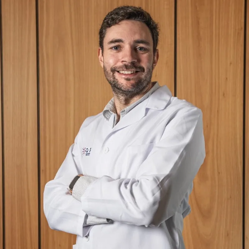 Dr. Nicolás Barba